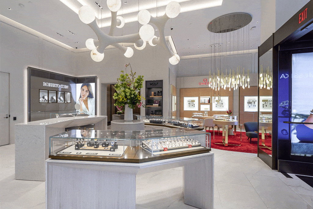 Menze Watches of Switzerland eröffnet Multimarken-Geschäft in Midtown ...